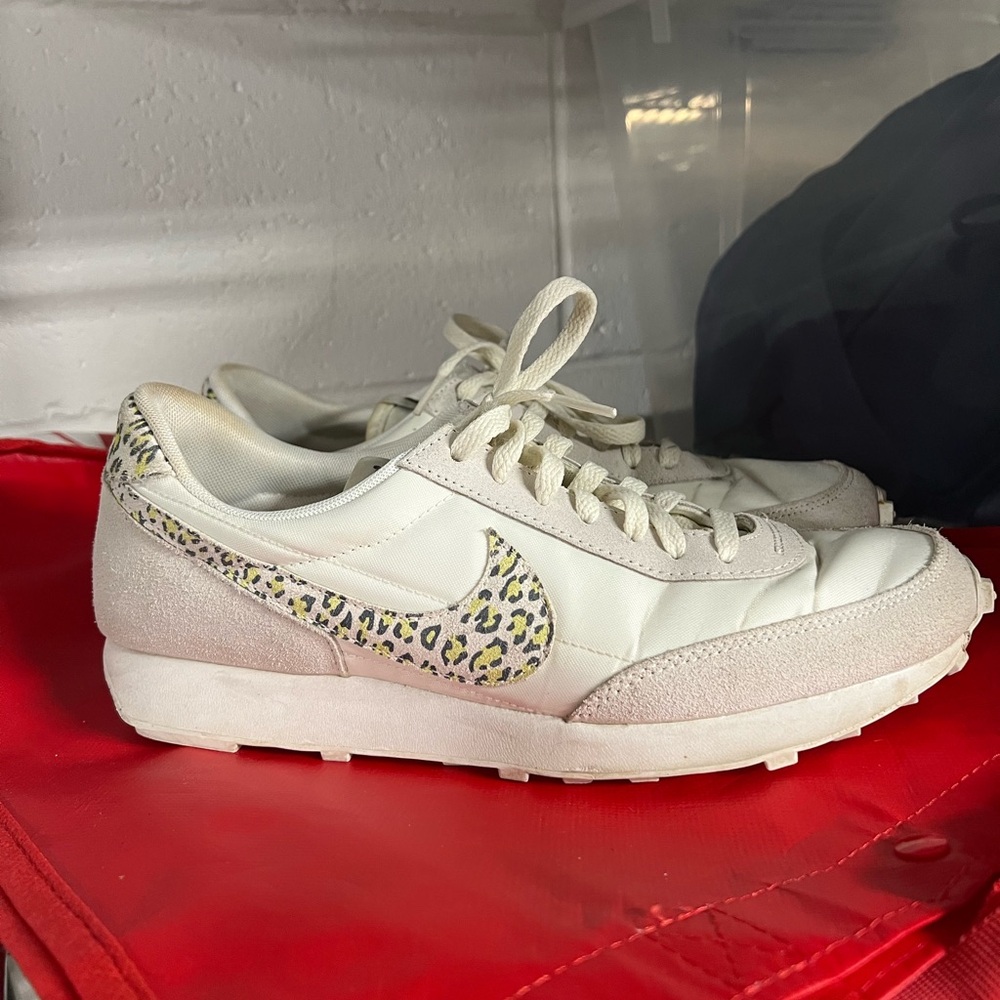 Nike White Cream Sneakers with Animal Print